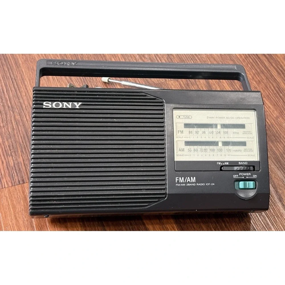 Vintage‎ Sony ICF-24 FM/AM 2 Band Portable Radio Model Tested 2 Way Power AC/DC